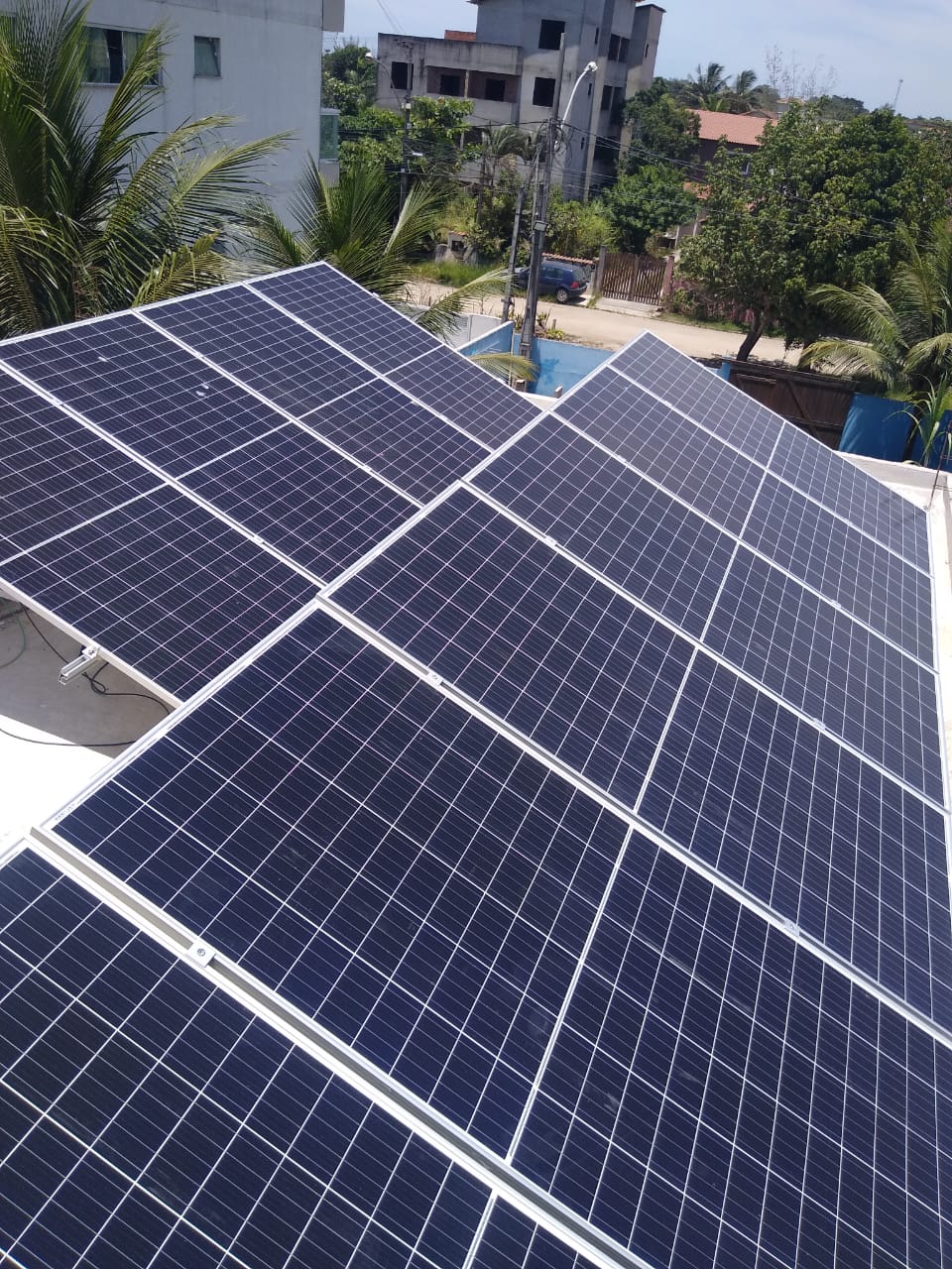 Sistema solar residencial em Rio das Ostras — 4,0 kWp